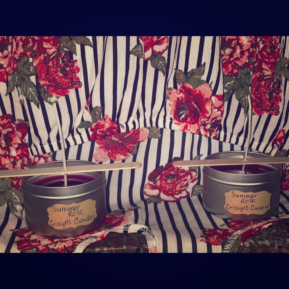Candles, assorted colors and scents!!